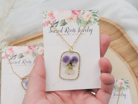 Real flower necklace, pansy viola resin jewelry - pressed flower jewel –  Eight Acorns Floral Preservation